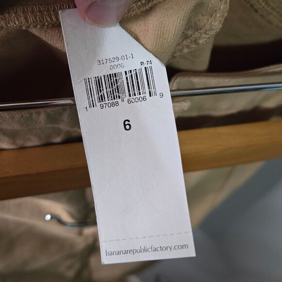 NWT Banana Republic Women's 6 A-line Mini Skirt Neutral Tan Button Front Detail - Picture 5 of 7